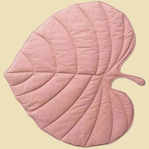 Cotton Leaf-Shaped Baby Play Mat – Soft, Safe, and Stylish for Crawling Teeny Pandas