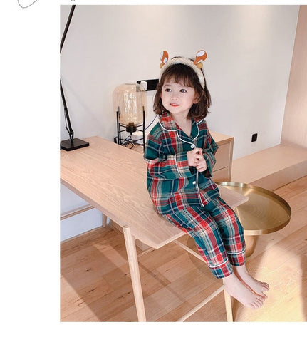 Girl’s Turndown Collar Pajama Sets – Contrast Plaid Sleepwear
