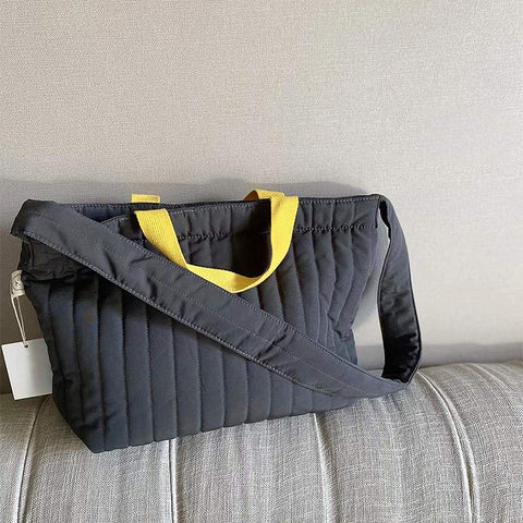 Large-Capacity Quilted Mummy Bag - Spacious and Stylish! Teeny Pandas