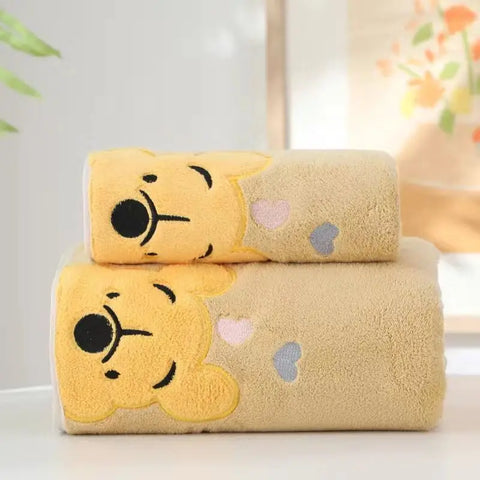 Winnie Embroidered Coral Velvet Bath Towel