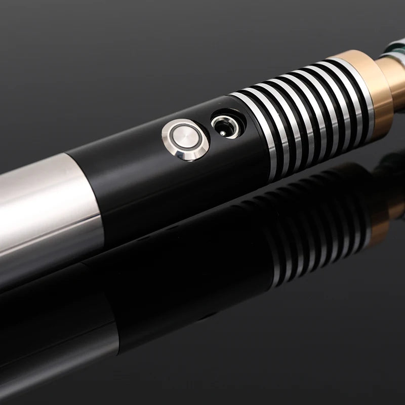 Luke RGB Lightsaber – With FX Duel soundeffects! Teeny Pandas