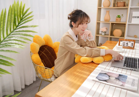 Stuffed Soft Plant Sunflower Plush Toy – Cute Plush Cushion