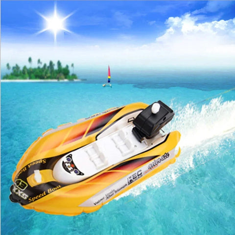 Inflatable Wind-Up Speed Boat Bath Toy