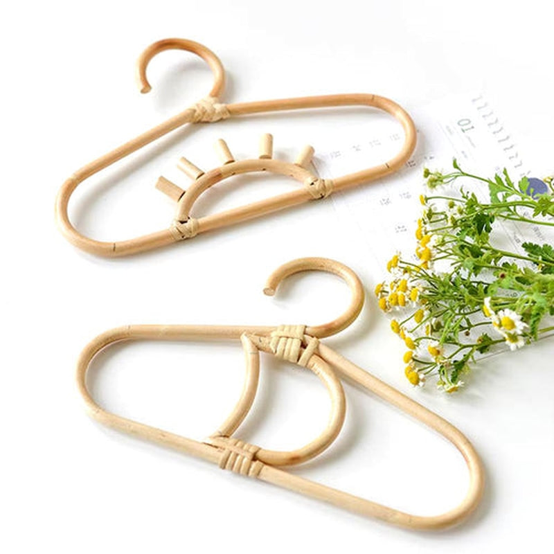 Eco-Friendly Kids Rattan Clothes Hanger - Non-toxic and Durable! Teeny Pandas