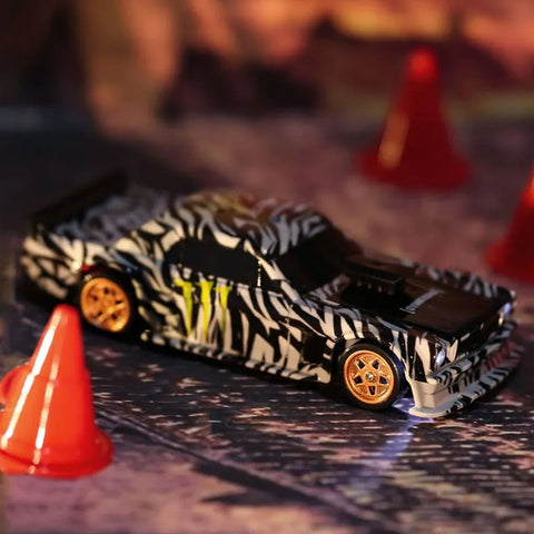 High-Speed Mini RC Drift Car 1/43- Thrill and Exciting Racing! Teeny Pandas