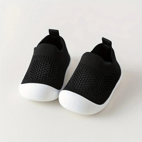 Winter Black Low Sock Shoes – Soft, Warm & Non-Slip Teeny Pandas